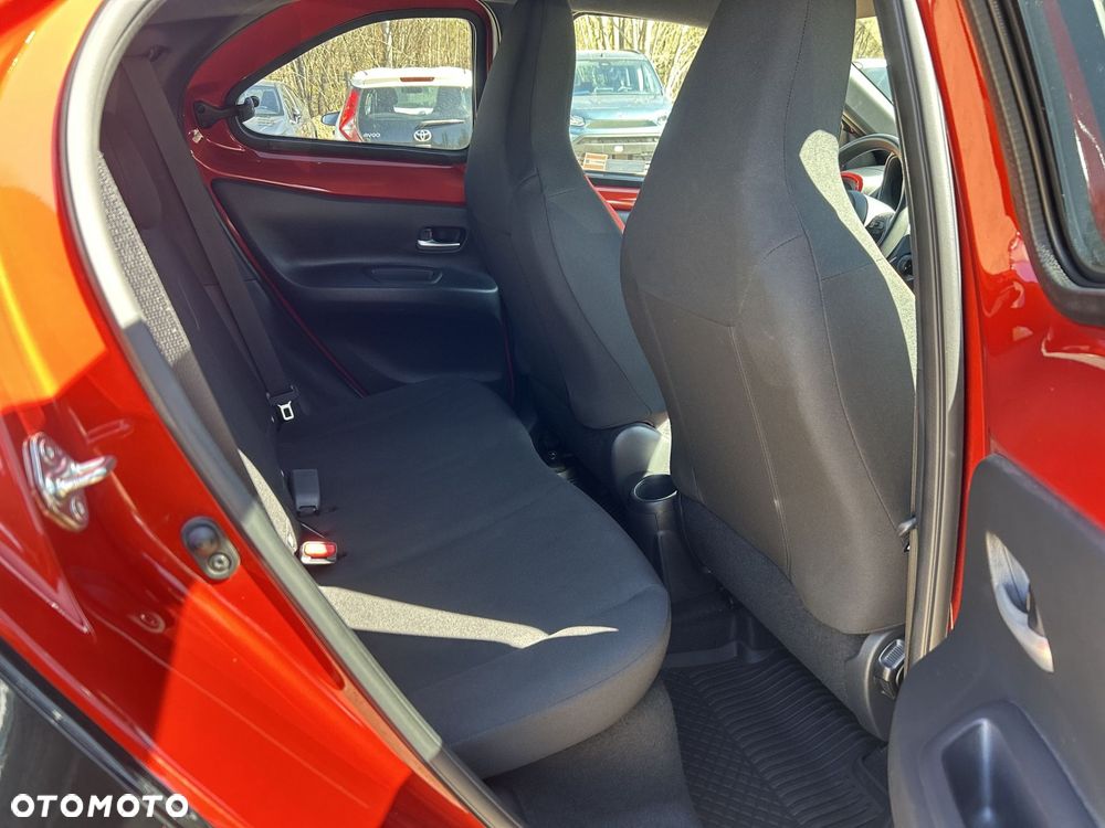 Toyota Aygo X 1.0 VVT-i Style - 36