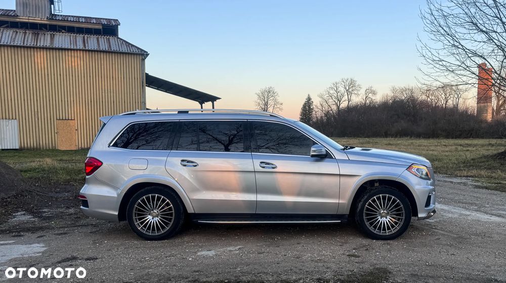 Mercedes-Benz GL 350 BlueTEC 4Matic 7G-TRONIC - 7