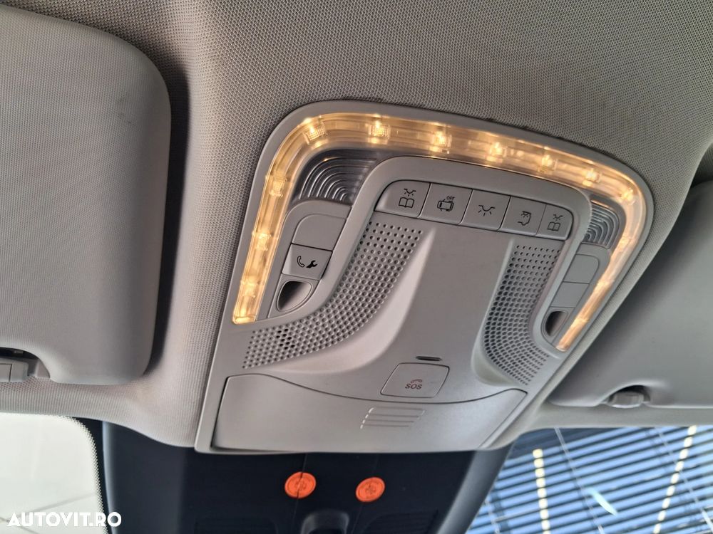 Mercedes-Benz Vito - 12