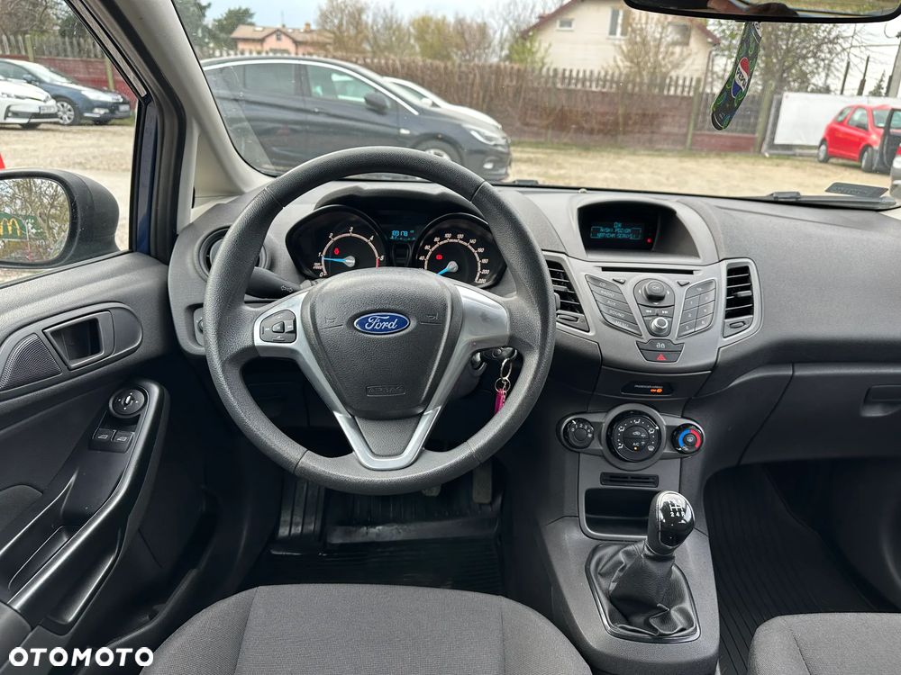 Ford Fiesta - 16