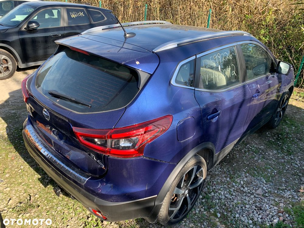 Nissan Qashqai - 11