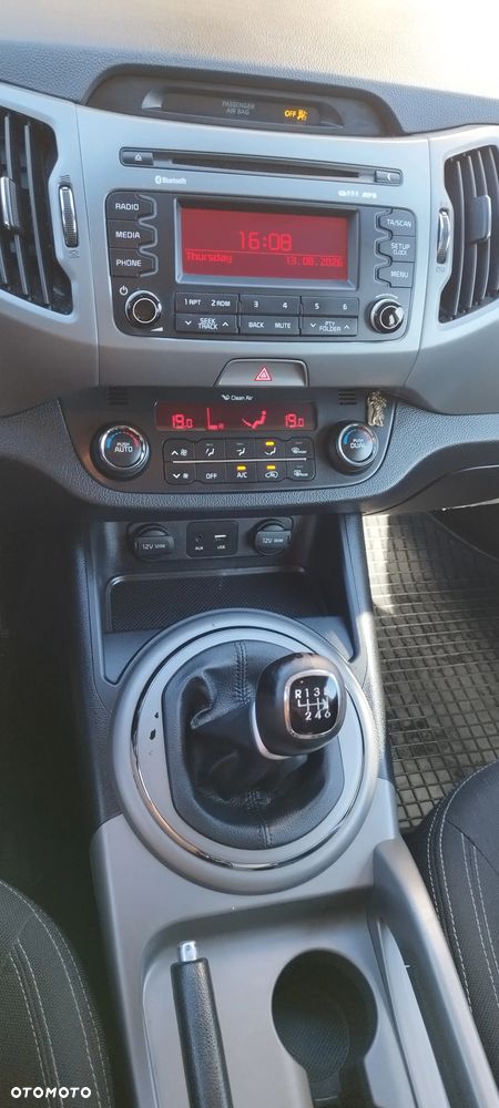 Kia Sportage 1.7 CRDI Business Line M 2WD - 25