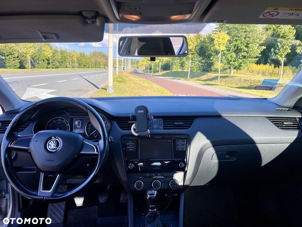 Skoda Octavia 1.4 TSI Active - 10
