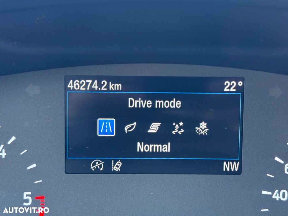 Ford Kuga 1.5 EcoBlue A8 FWD Titanium - 31