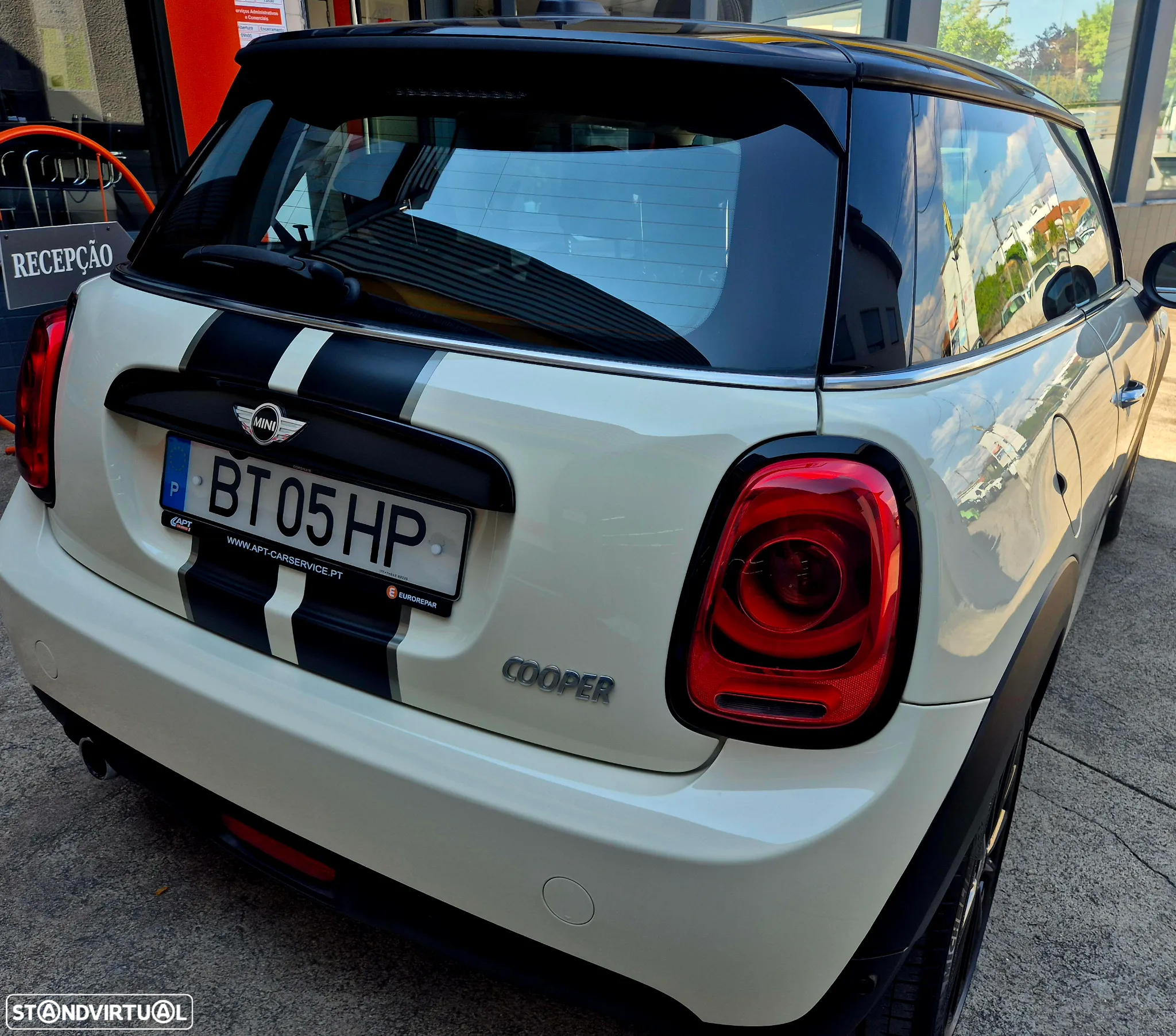 MINI 3 Portas Cooper Auto - 15