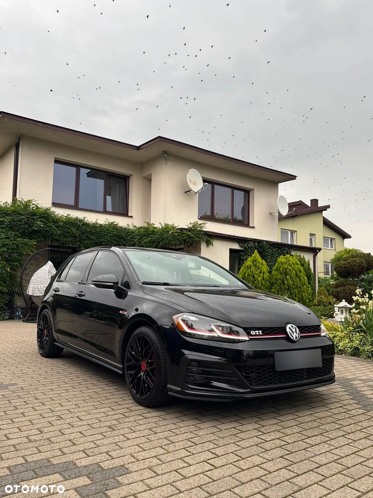 Volkswagen Golf GTI (BlueMotion Technology) Performance - 22