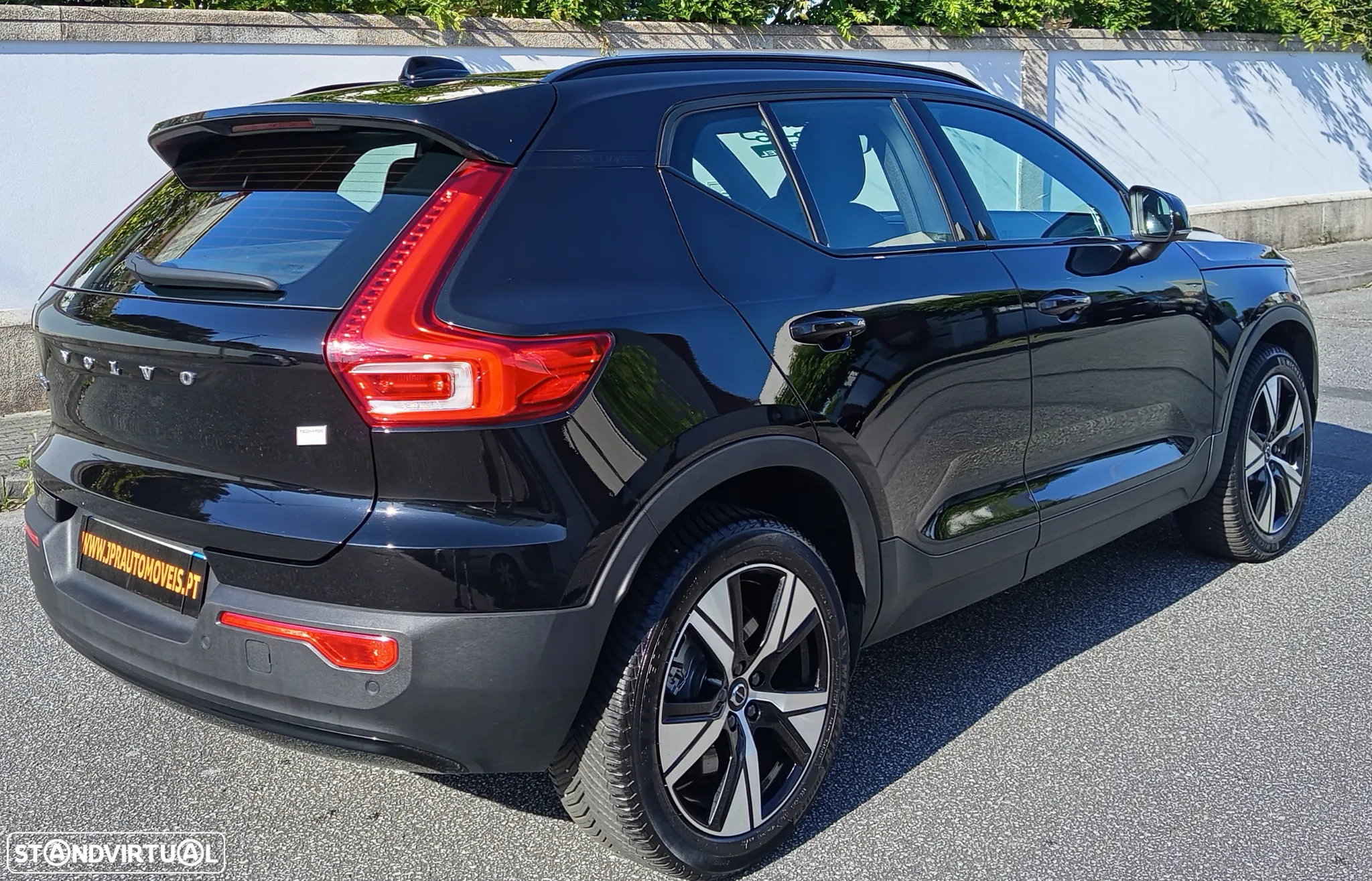 Volvo XC 40 Recharge 69 kWh Single Motor Plus - 8