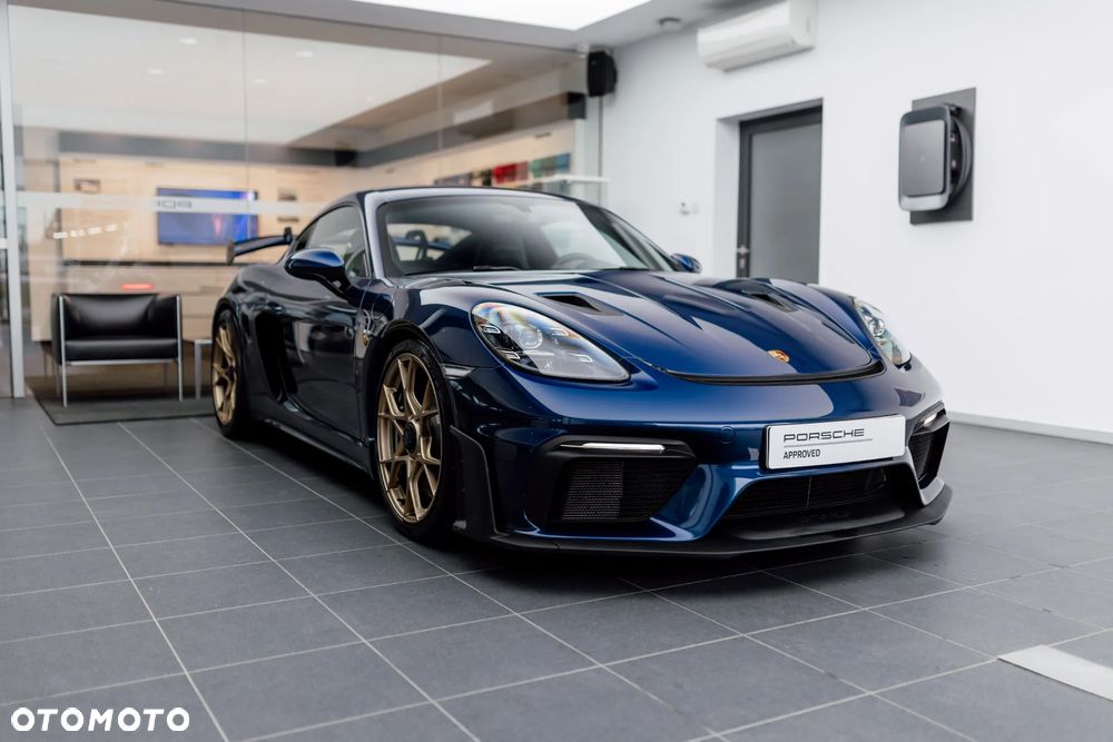 Porsche 718 Cayman - 10