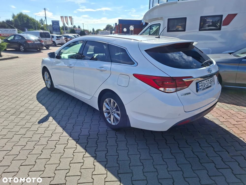 Hyundai i40 1.7 CRDi Premium DCT - 4