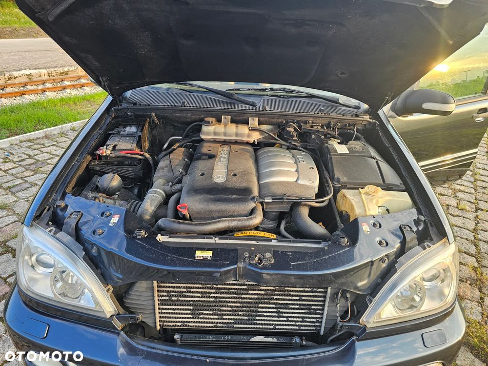 Mercedes-Benz ML 270 CDI - 25