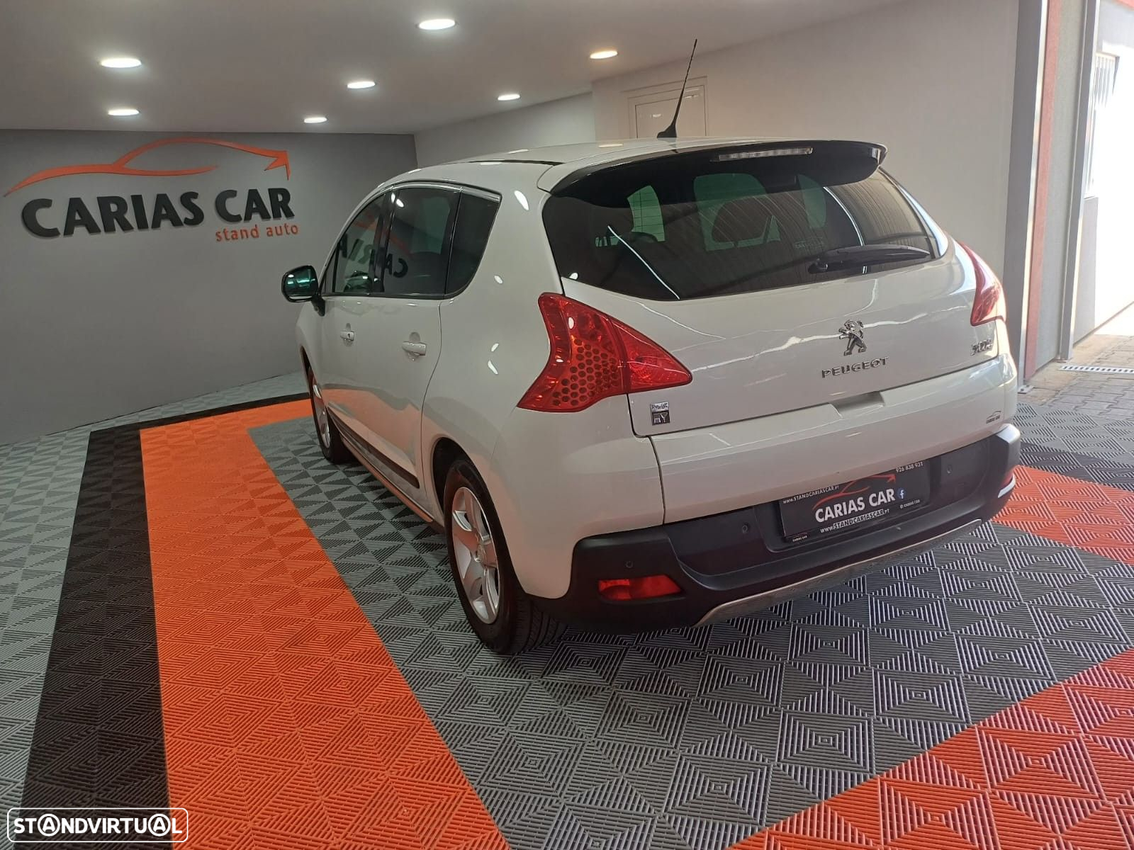 Peugeot 3008 2.0 HDi Hybrid4 - 6