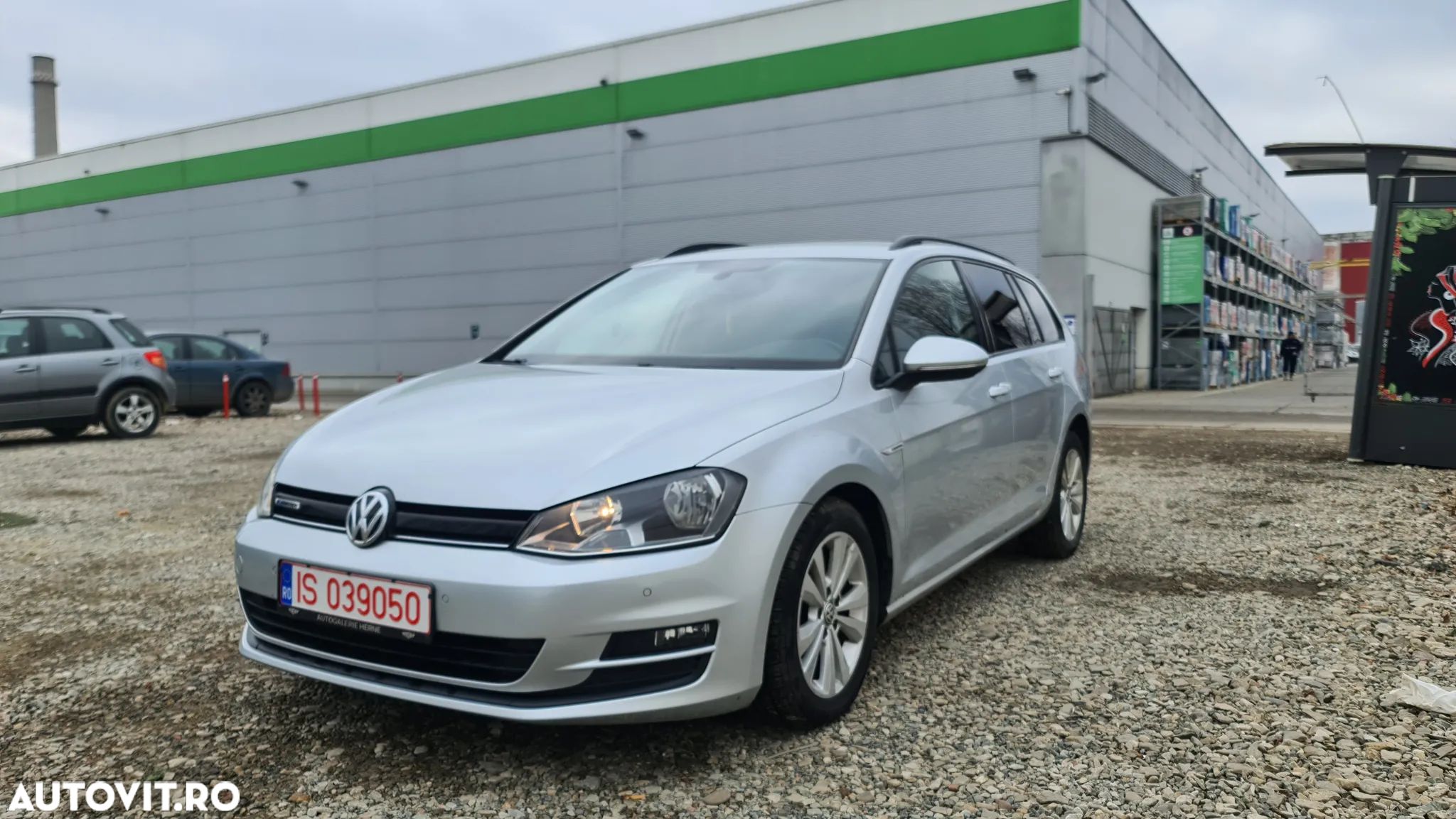 Volkswagen Golf 1.6 TDI BlueMotion Technology Comfortline - 1