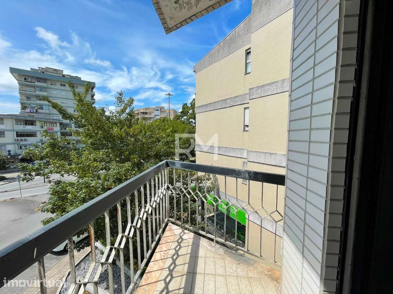 APARTAMENTO T3 COM ESTACIONAMENTO PRIVADO | CENTRO DE VALONGO - Grande imagem: 5/23