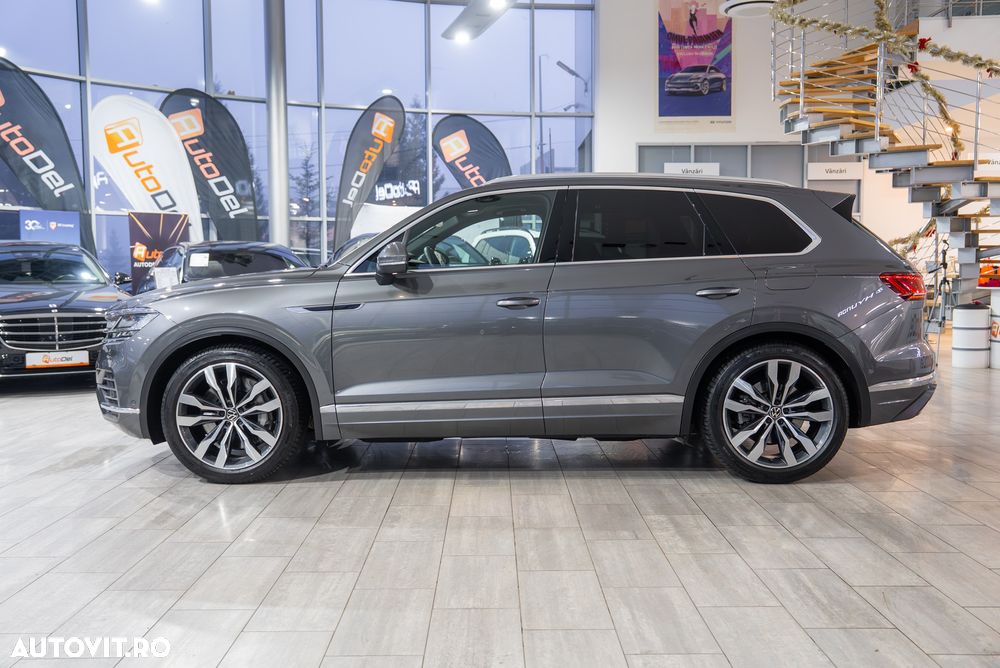 Volkswagen Touareg 3.0 V6 e-Hybrid 4Motion Aut. Elegance - 8