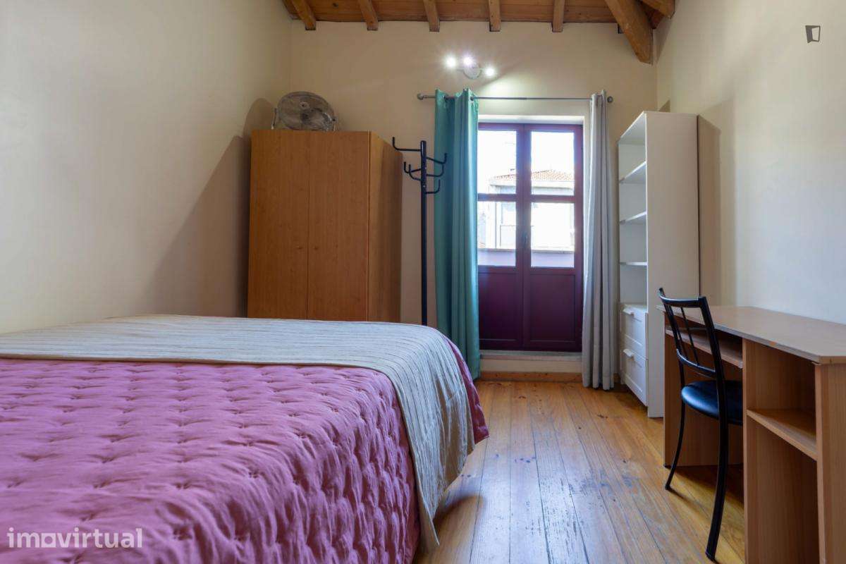 Apartamento com 2 quartos - localizado em Cedofeita Porto - Grande imagem: 4/6