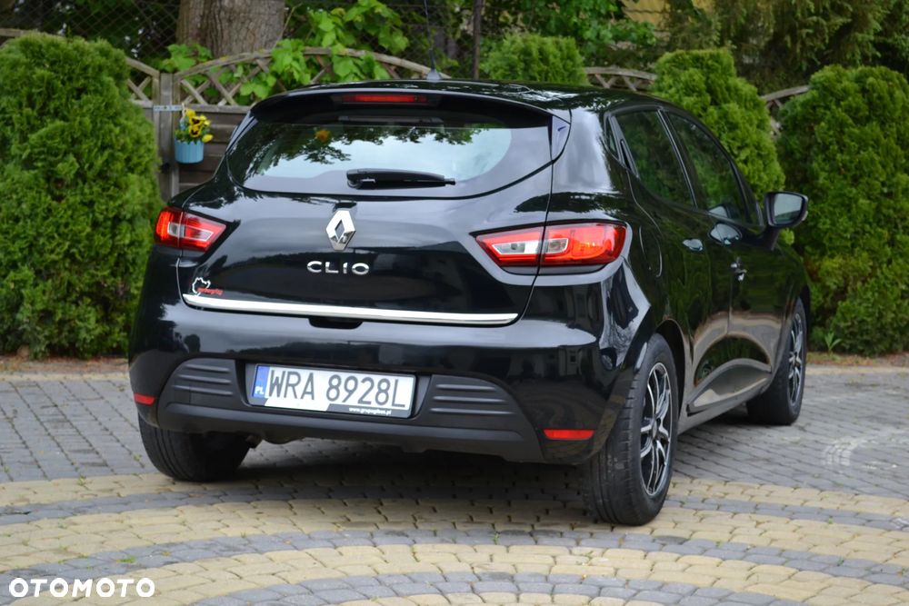 Renault Clio 1.2 16V 75 Limited - 16