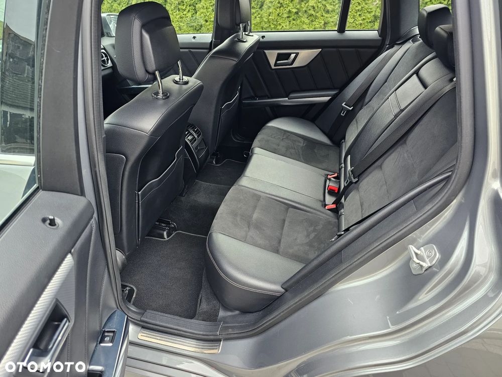 Mercedes-Benz GLK - 30
