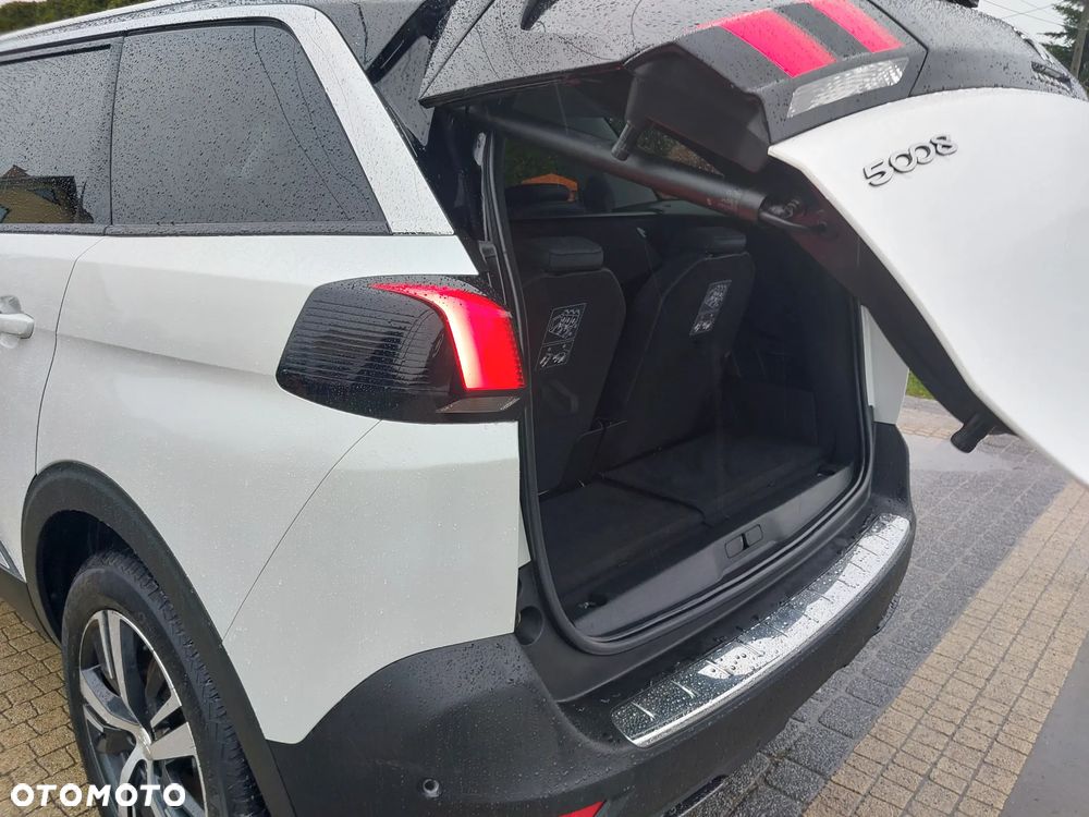 Peugeot 5008 - 21