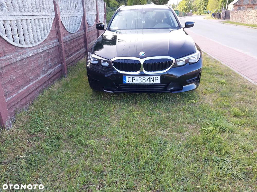 BMW Seria 3 318i Business Edition - 17