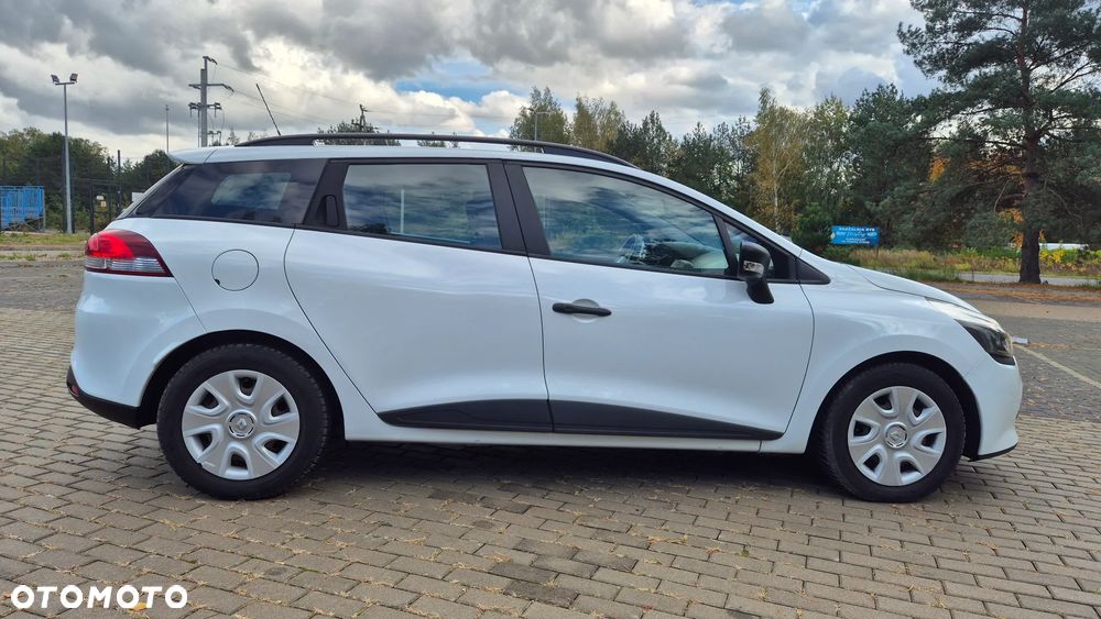 Renault Clio - 7