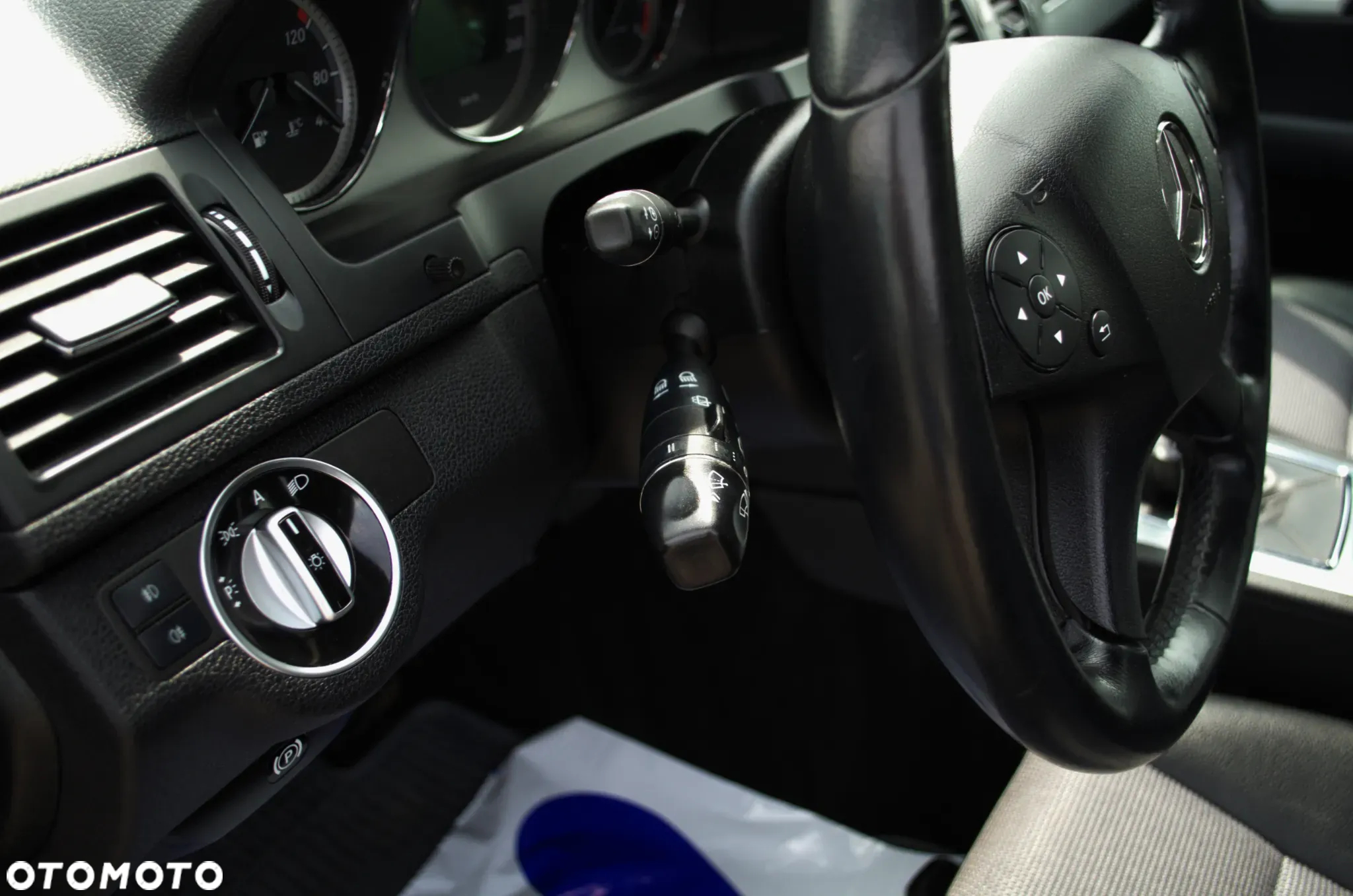 Mercedes-Benz Klasa C 200 T (BlueEFFICIENCY) Avantgarde - 14