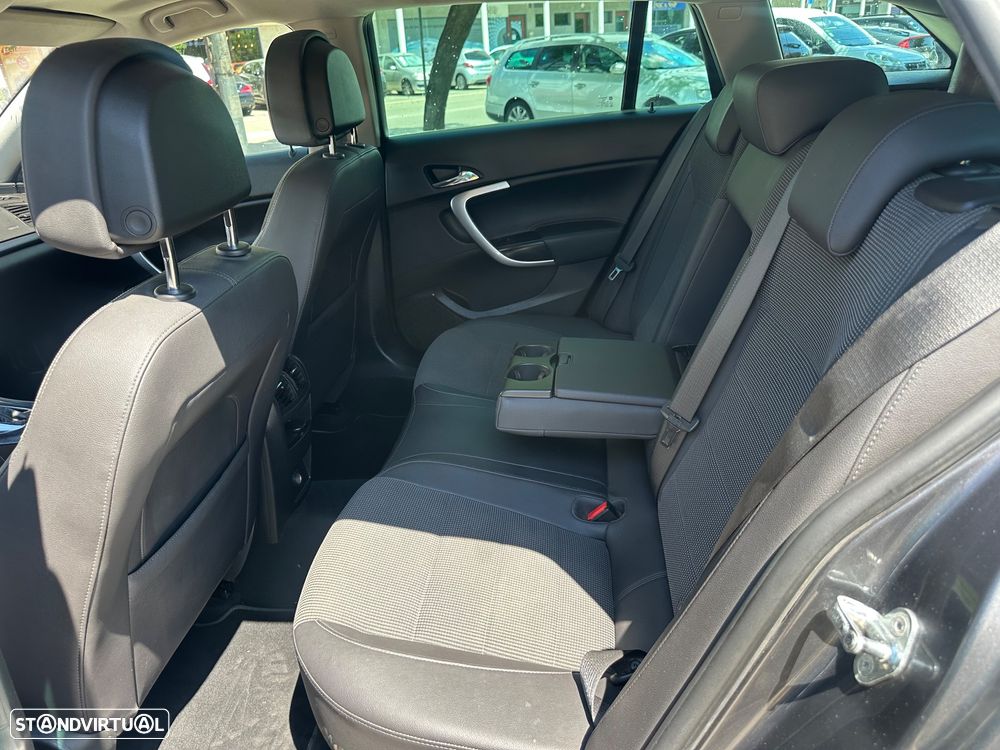 Opel Insignia Sports Tourer 2.0 CDTi Executive Active-Select - 17