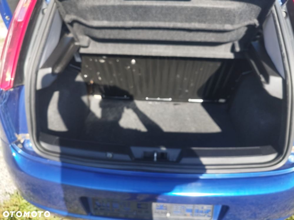 Fiat Punto - 24