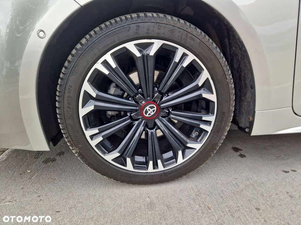 Toyota Corolla 1.8 Hybrid GR Sport - 16