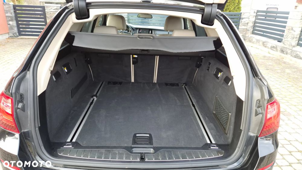 BMW Seria 5 520d - 8