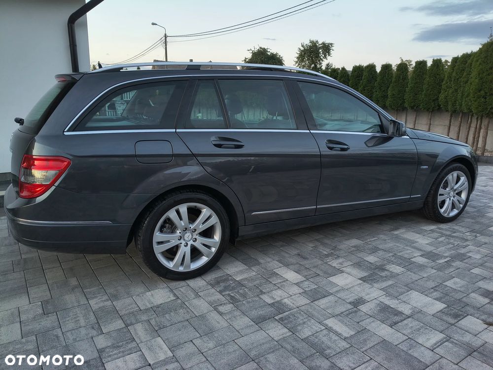 Mercedes-Benz Klasa C 180 Kompressor Automatik BlueEFFICIENCY Avantgarde - 35