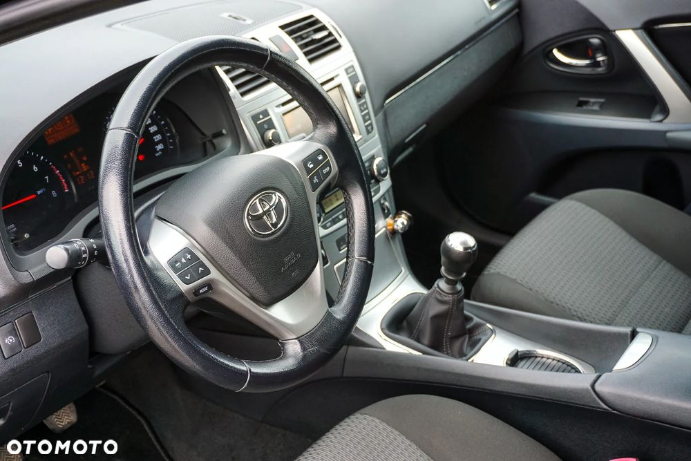 Toyota Avensis 1.8 Edition - 6