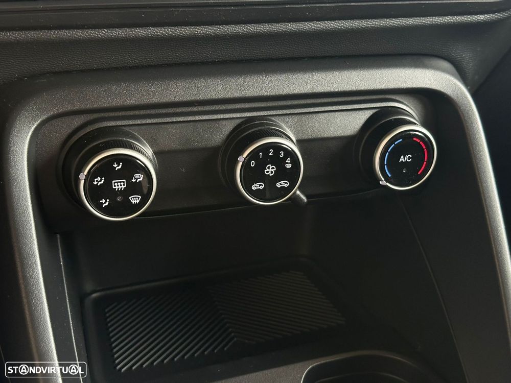 Citroën C3 1.2 Turbo Plus - 21