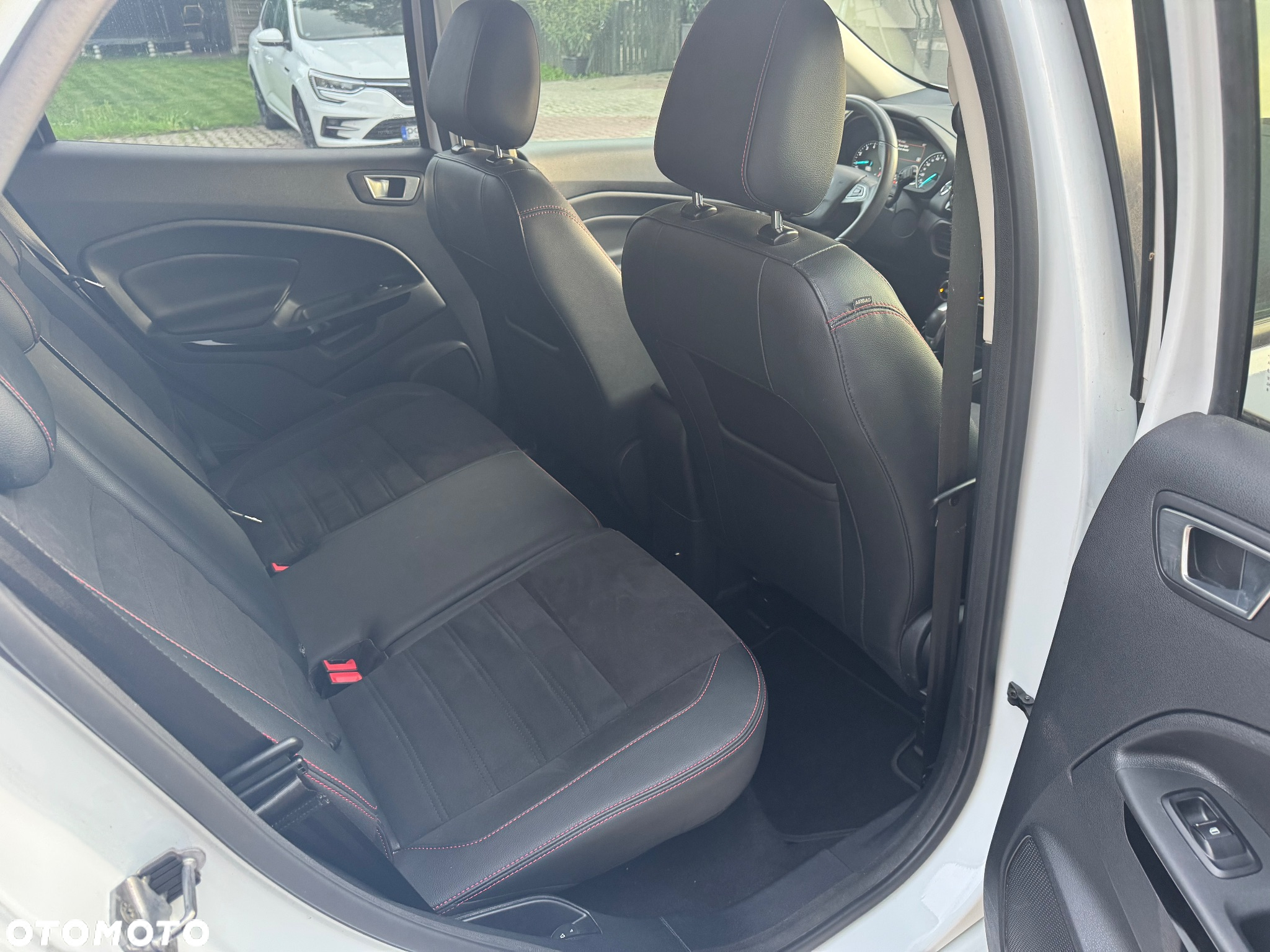 Ford EcoSport 1.0 EcoBoost ST-LINE - 10