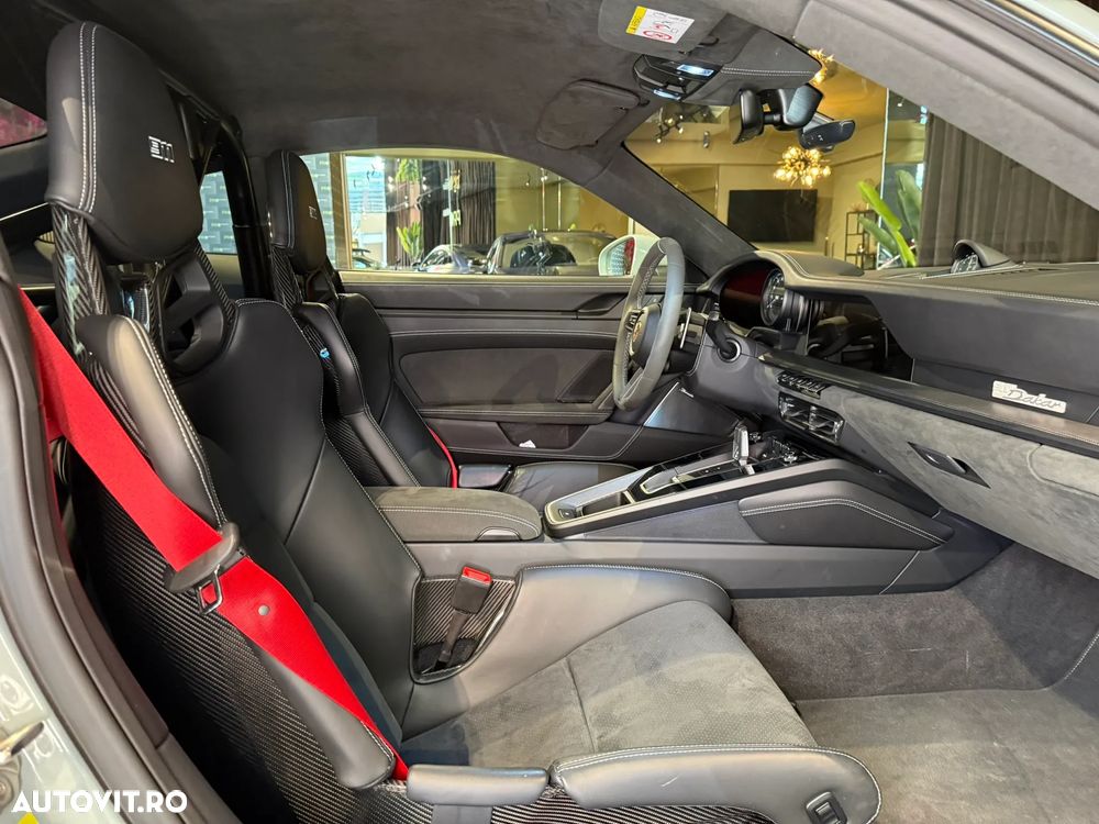 Porsche 911 Dakar - 19