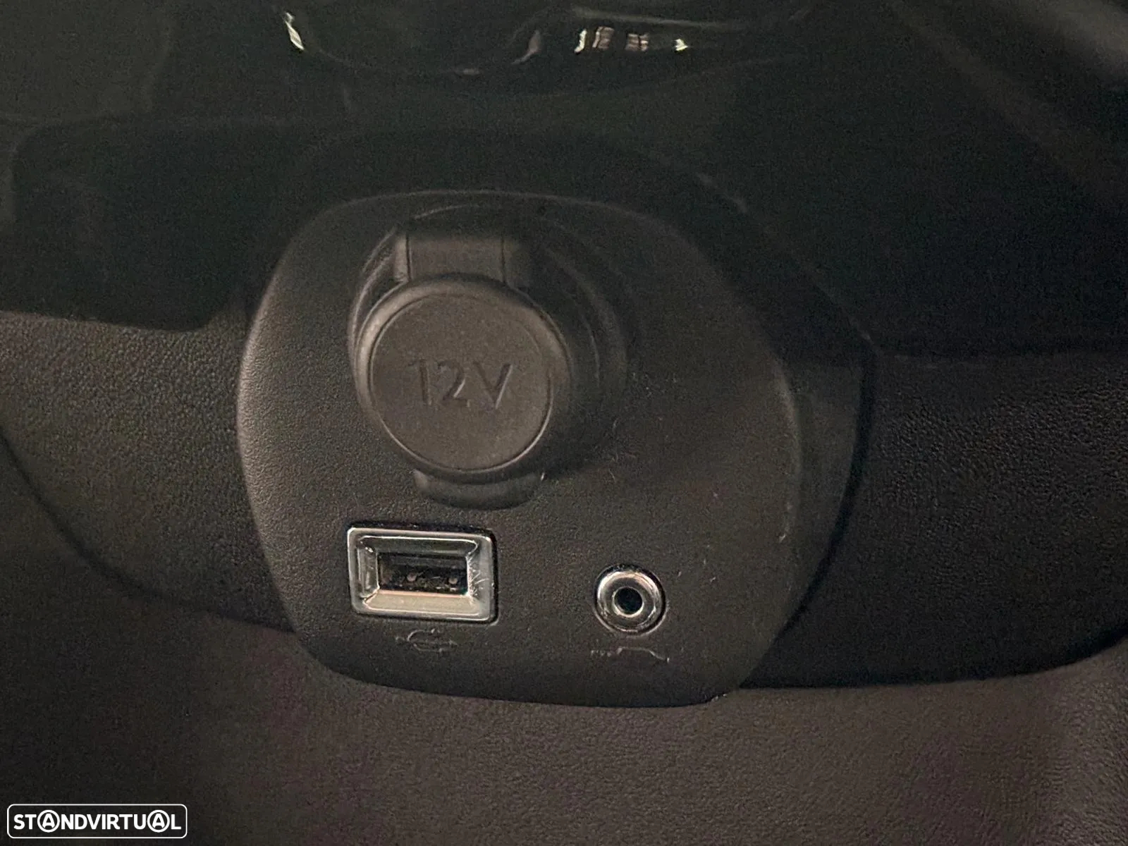 Citroën C1 1.0 VTi Feel S&S - 30