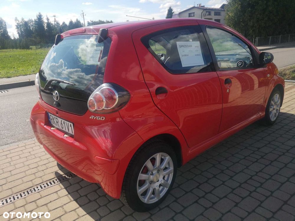 Toyota Aygo - 2