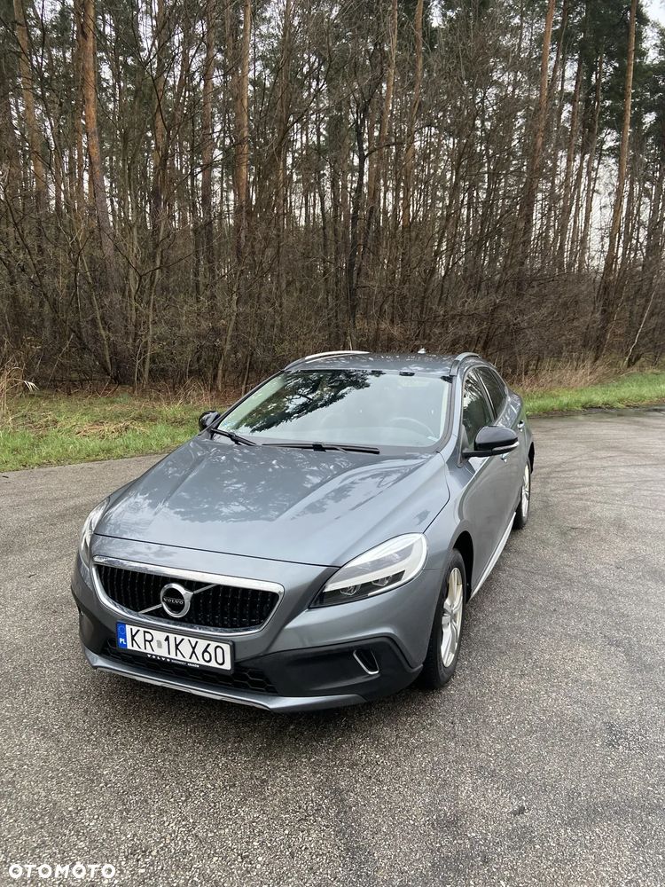 Volvo V40 Cross Country T3 Drive-E Momentum - 5