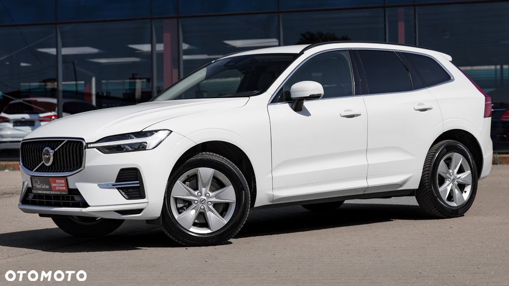 Volvo XC 60 B4 D Geartronic Momentum Pro - 3