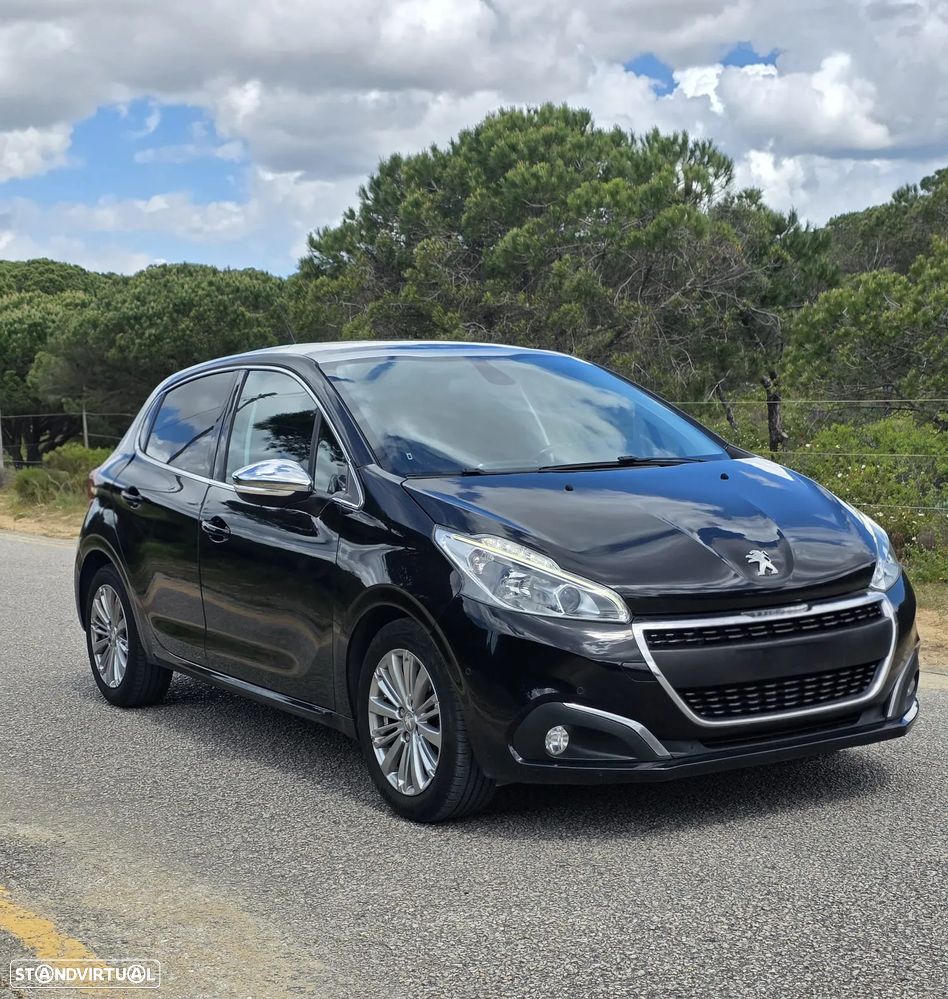 Peugeot 208 PureTech 110 Stop & Start Allure - 2