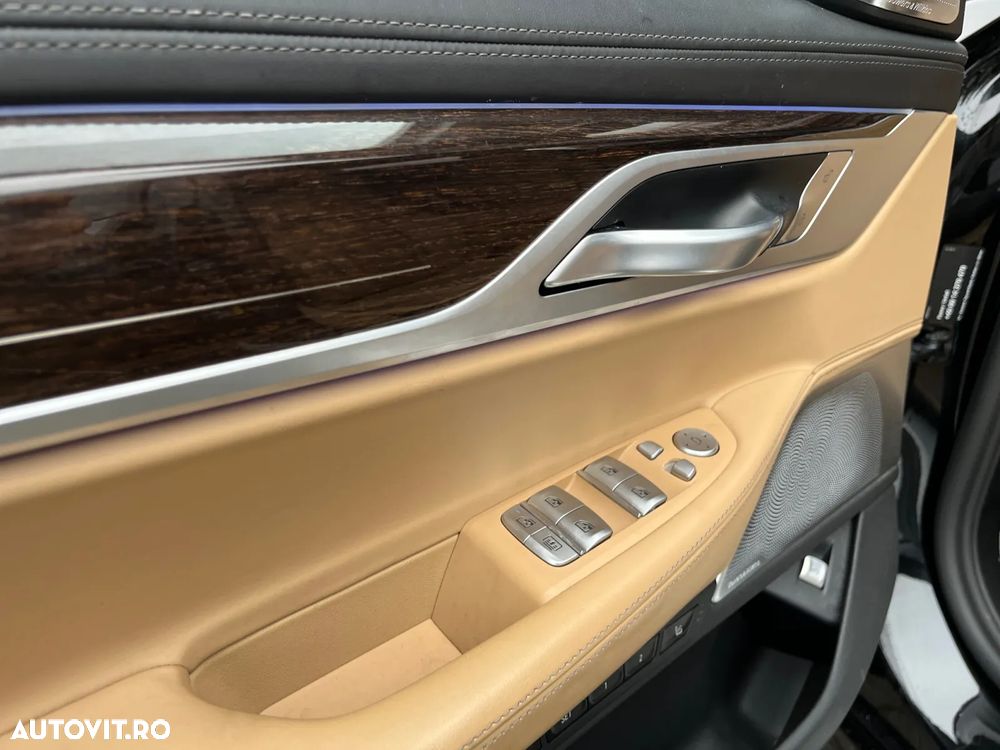 BMW Seria 7 745Le xDrive AT PHEV - 9