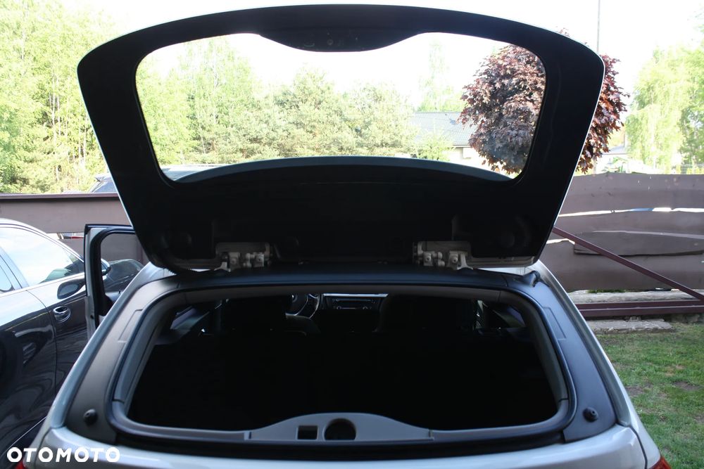 BMW Seria 3 318d Sport Line - 20
