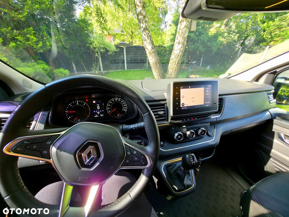 Renault Trafic - 2