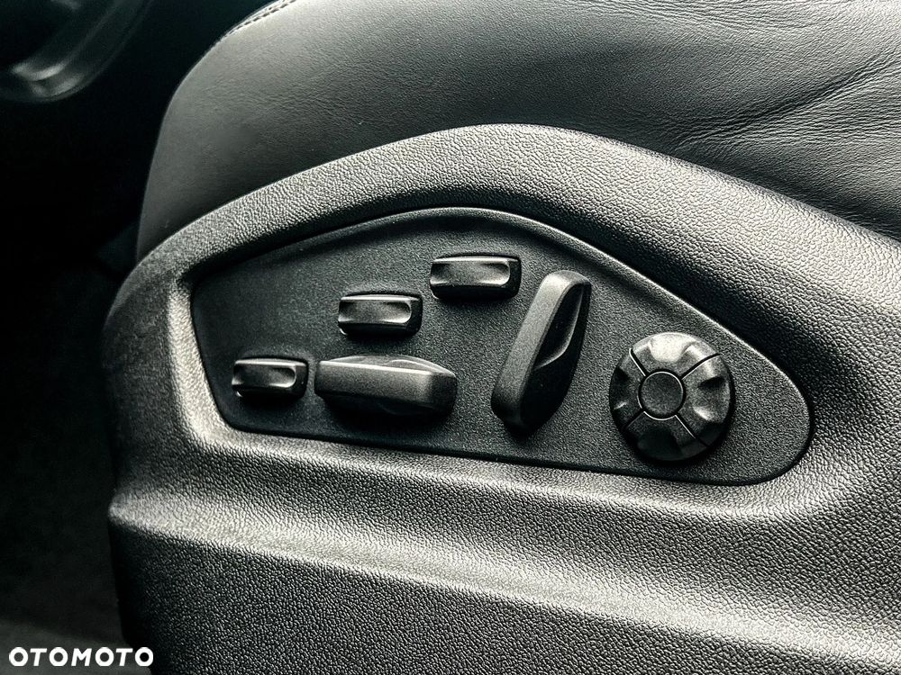 Porsche Cayenne E-Hybrid PHEV Black Edition - 28