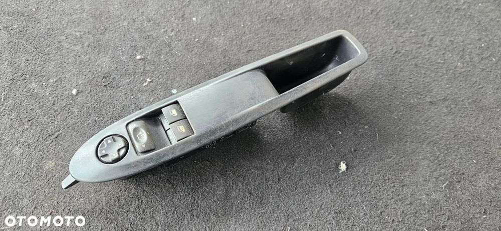 Panel szyb 96657052zd przełącznik lusterek Citroen Ds4