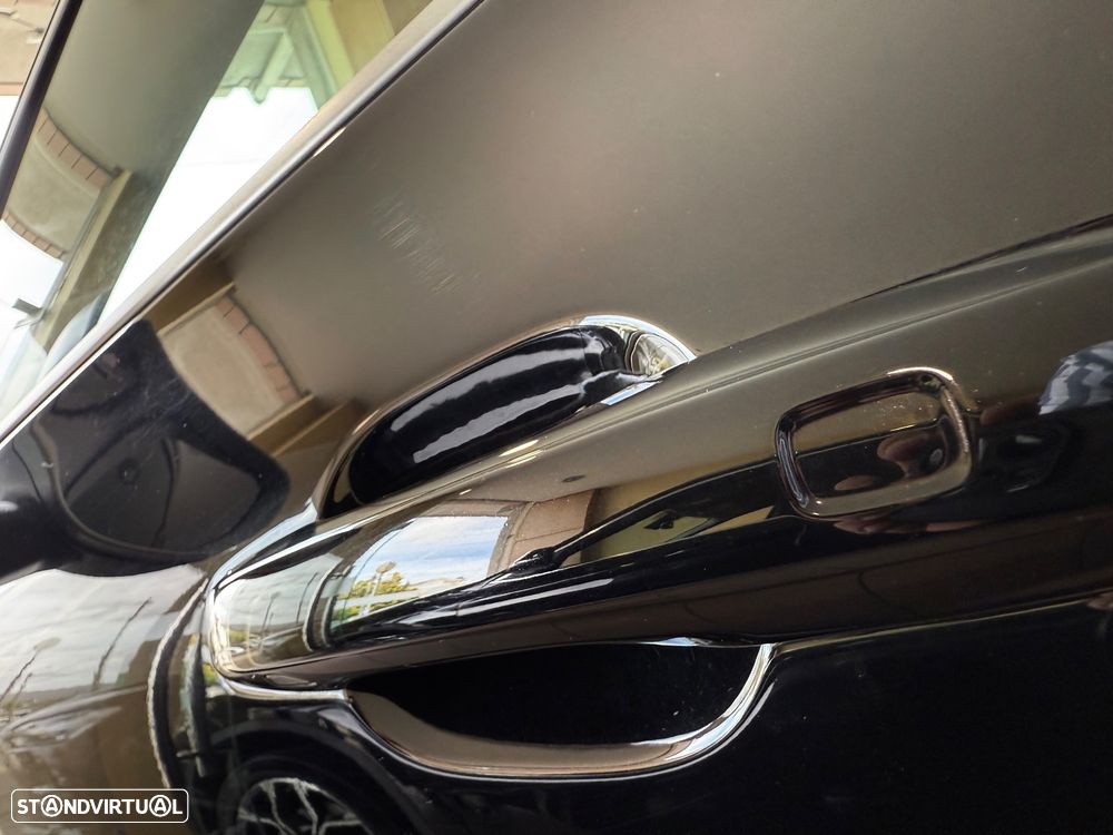 Volvo XC 60 2.0 D4 R-Design Geartronic - 39