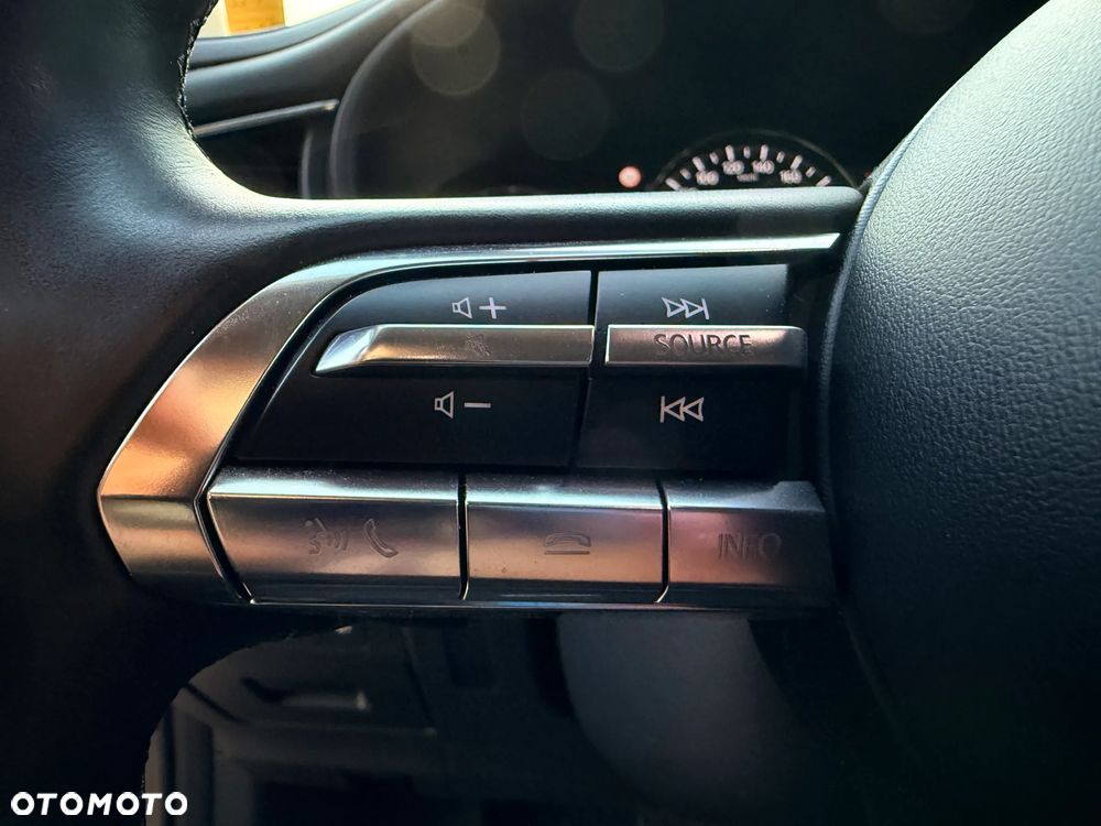 Mazda CX-30 SKYACTIV-X 2.0 M-Hybrid - 27