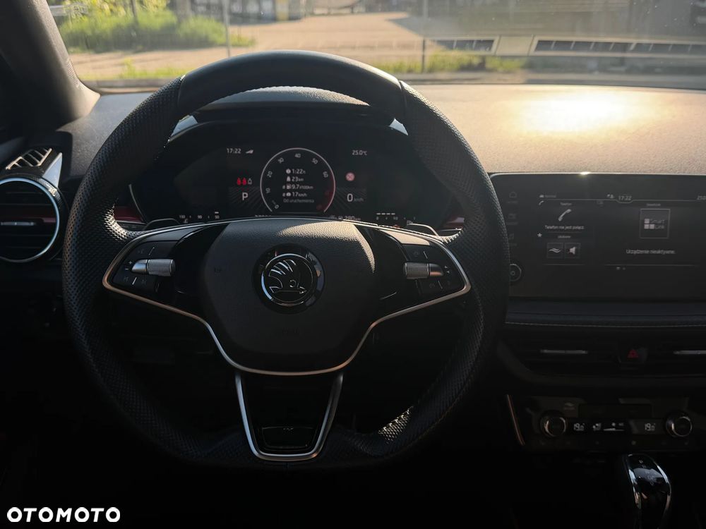 Skoda Fabia 1.0 TSI Monte Carlo DSG - 13