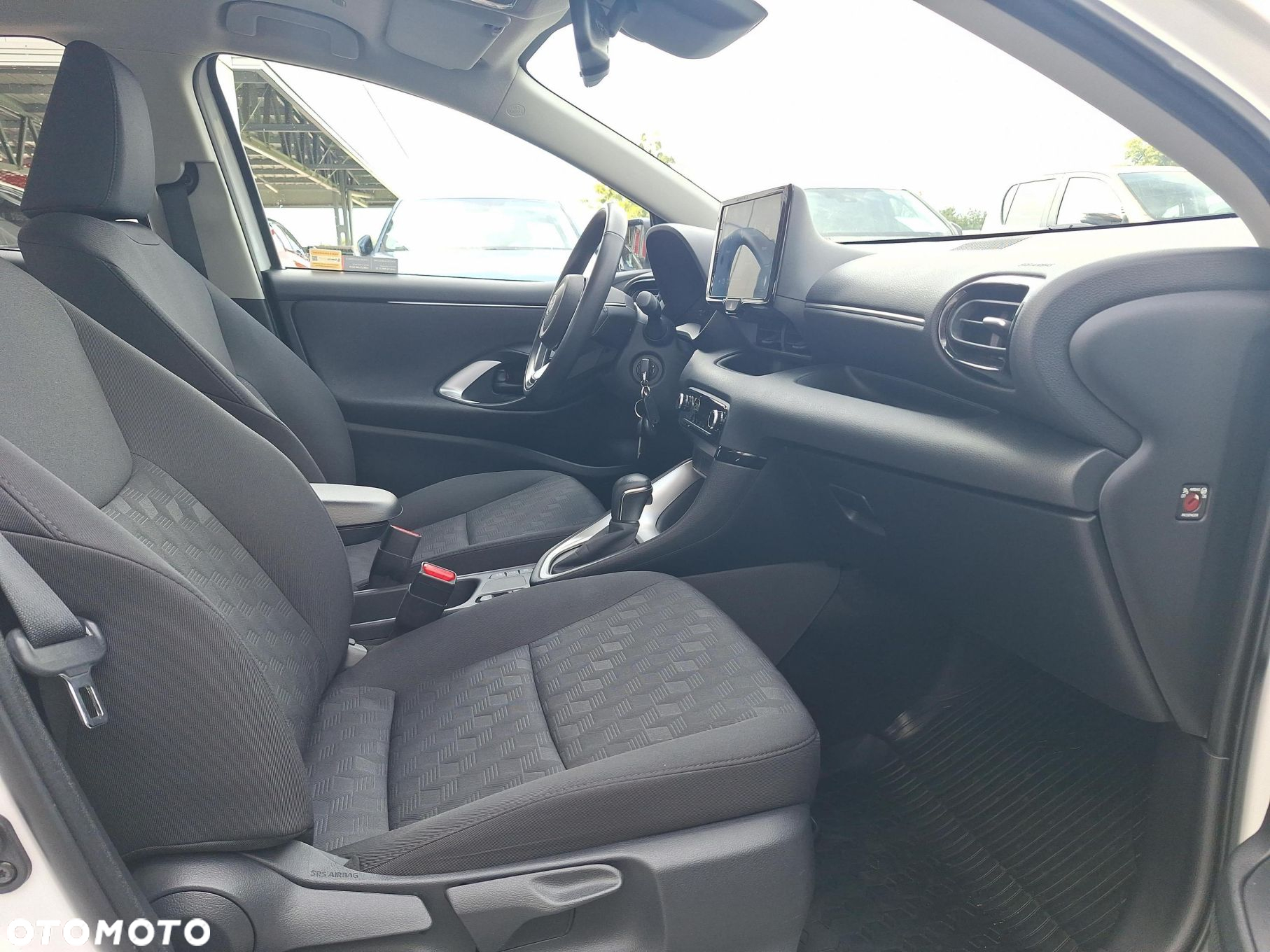 Toyota Yaris - 13