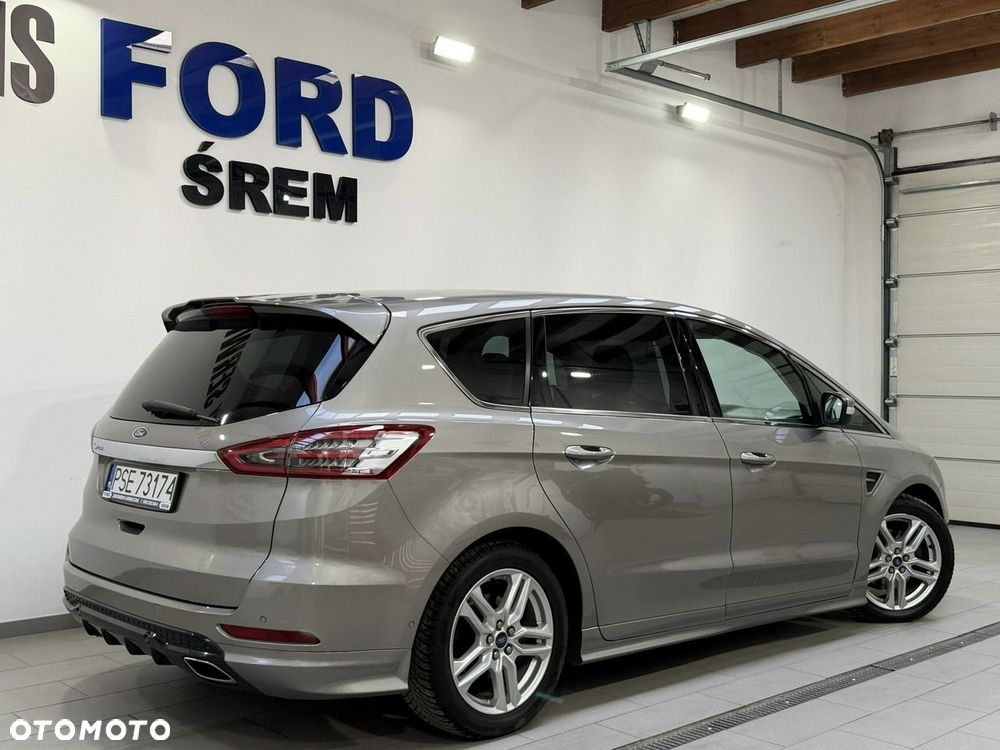 Ford S-Max - 9