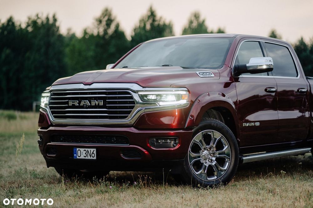 RAM 1500 5.7 eTorque Crew Cab Shortbed Longhorn Chrome - 4